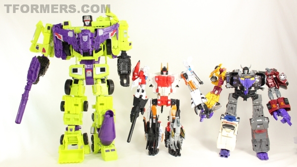 Hands On Titan Class Devastator Combiner Wars Hasbro Edition Video Review And Images Gallery  (25 of 110)